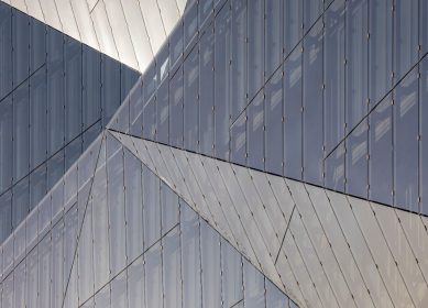 Doppelhautfassade: Erfahren Sie, warum die Auswahl des richtigen Glases wichtig ist, um dessen Vorteile zu optimieren